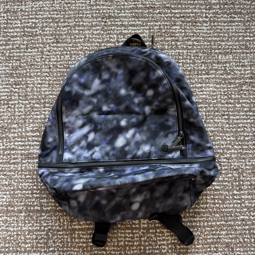 CITY ADVENTURER BACKPACK 20L